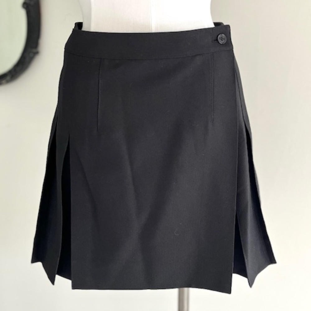 Qmack Black Pleated Skirt.  Size L NWT